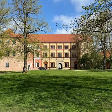 Fürstenhof Belle Etage Altstadt- Parkplatz Im Innenhof Apartment *