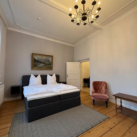 Fuerstenhof Belle Etage Altstadt- Parkplatz Im Innenhof *