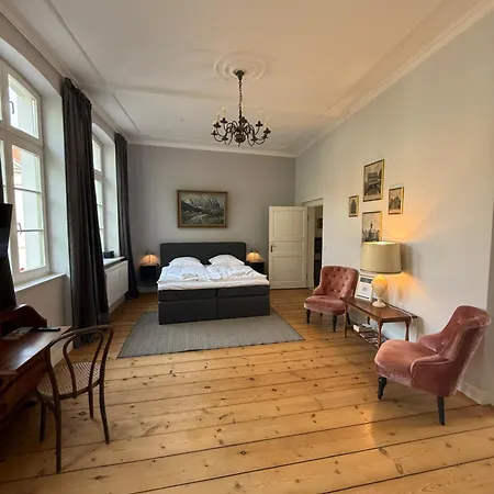 Apartamento Fuerstenhof Belle Etage Altstadt- Parkplatz Im Innenhof