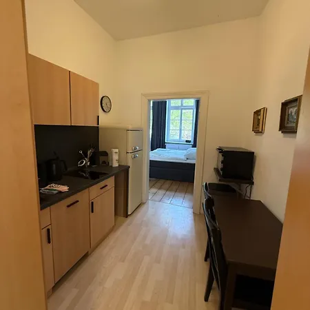 Apartamento Fuerstenhof Belle Etage Altstadt- Parkplatz Im Innenhof *