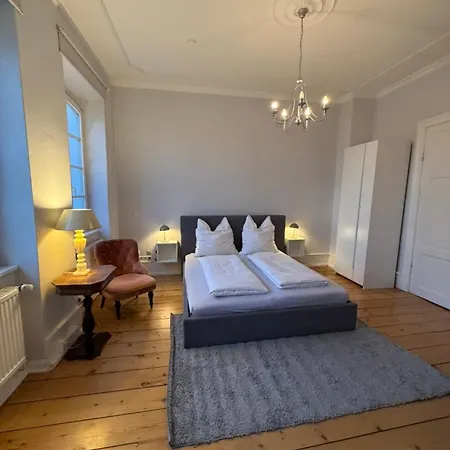 Apartment Fuerstenhof Belle Etage Altstadt- Parkplatz Im Innenhof *