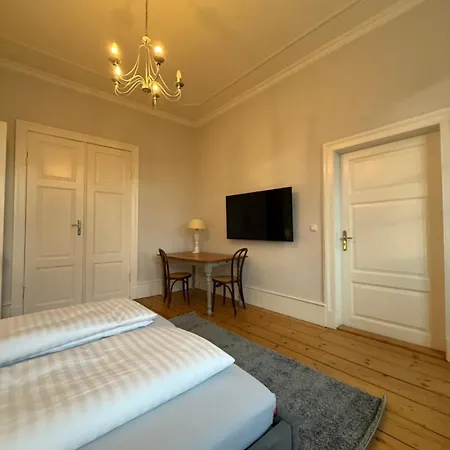 Fuerstenhof Belle Etage Altstadt- Parkplatz Im Innenhof Apartment Wismar