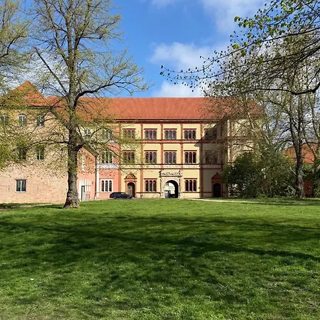 Fuerstenhof Belle Etage Altstadt- Parkplatz Im Innenhof Apartment Wismar